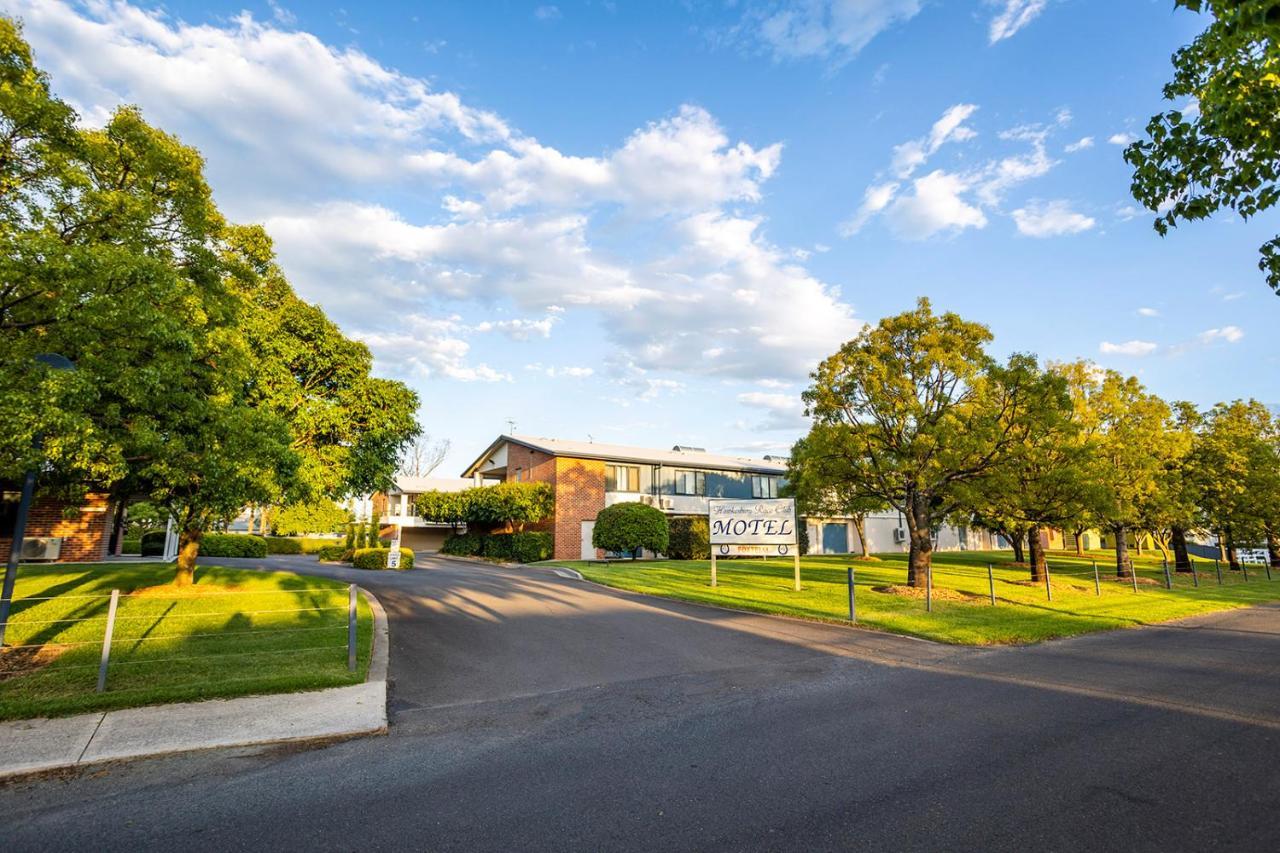 Hawkesbury Race Club Motel Windsor Exterior photo